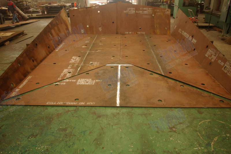 礦車車廂底板、側(cè)板